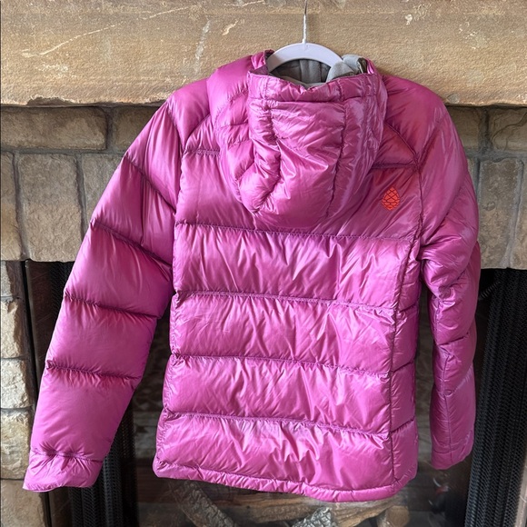 Stio Hometown Goose down Hooded Ski Snow Winter Jacket coat. Medium - Picture 2 of 9